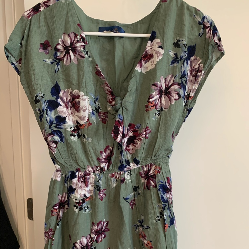 Women’s green dress